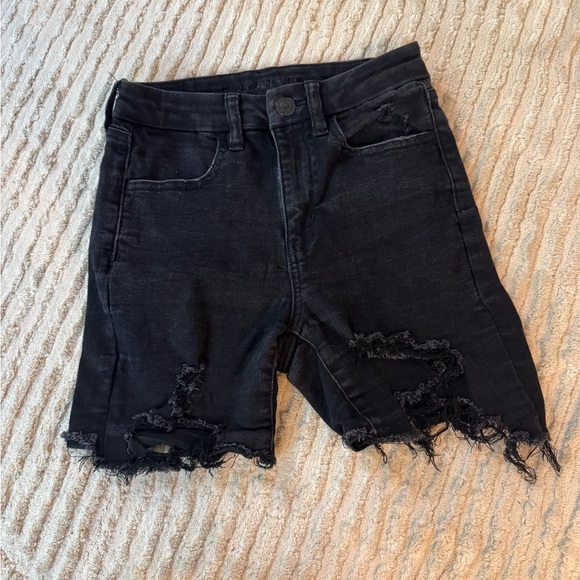 American Eagle Outfitters Black Distressed Jean Shorts - Picture 1 of 3